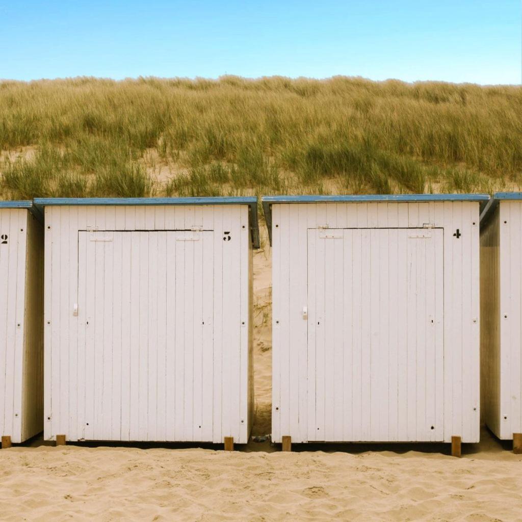 Luxe Tiny House Incl Jacuzzi En Strandhuisje In Zomerseizoen Meliskerke Exteriér fotografie